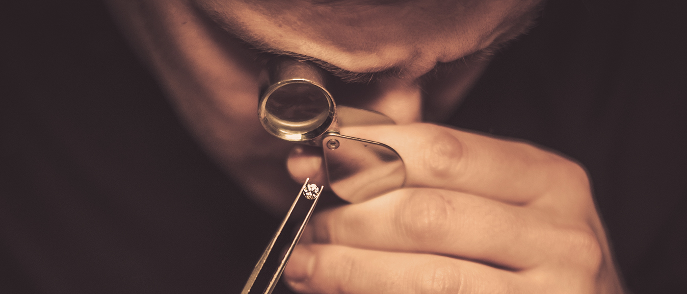 Inspection and logistics services for diamonds and jewellery